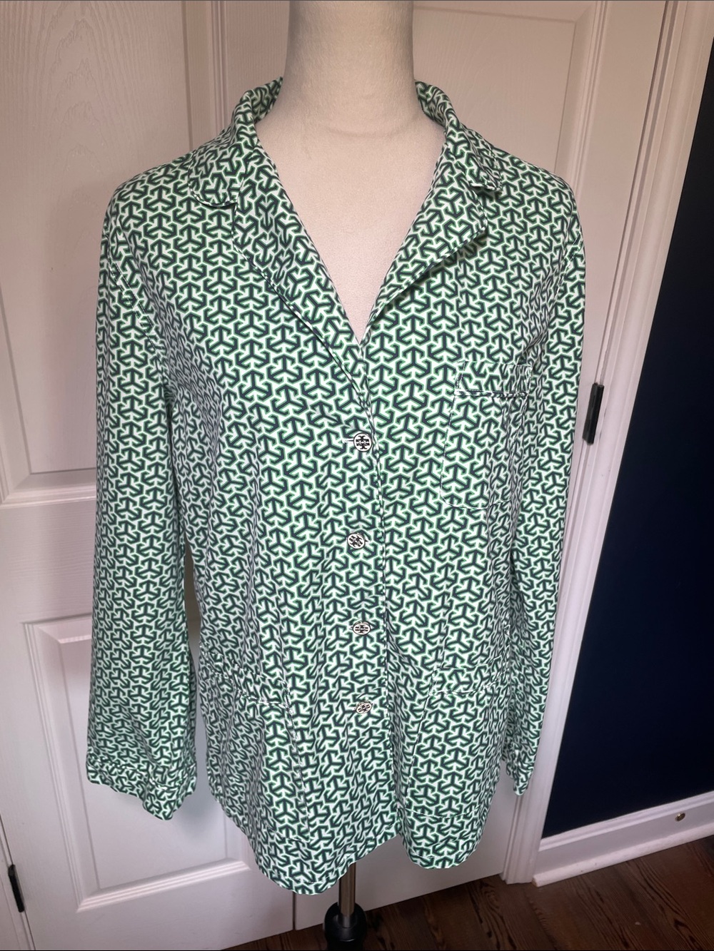 Tory Burch Green‎ White Geometric Button-Down Shirt Notch Collar Size Medium